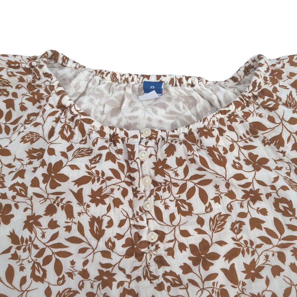 EUC Old Navy Cotton Floral Gold Blouse Women XS Scrunchy Hem - Picture 5 of 7